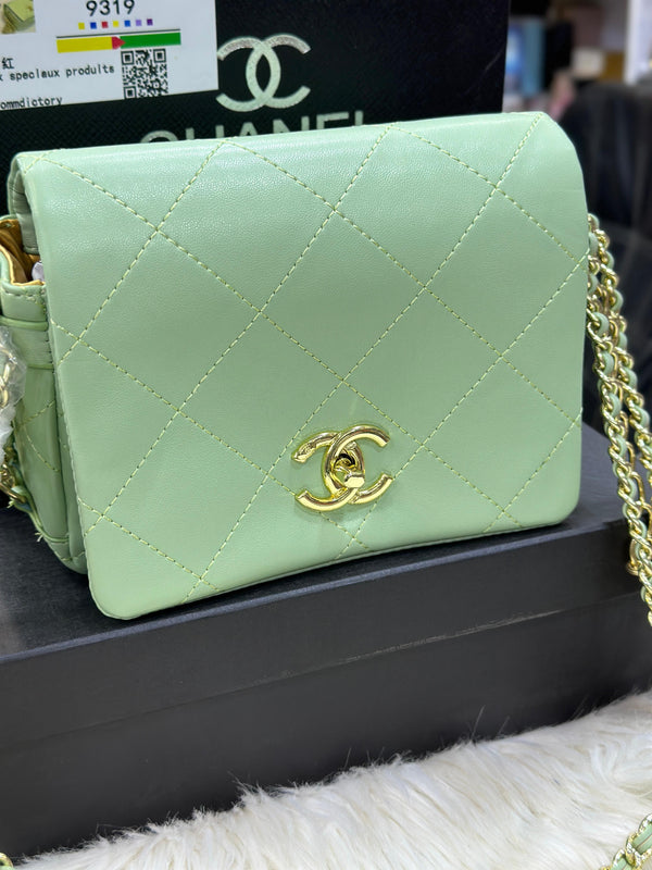 Chanel WOC (Green)